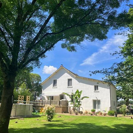 Autour Des Vignes Bed and Breakfast Herry Εξωτερικό φωτογραφία