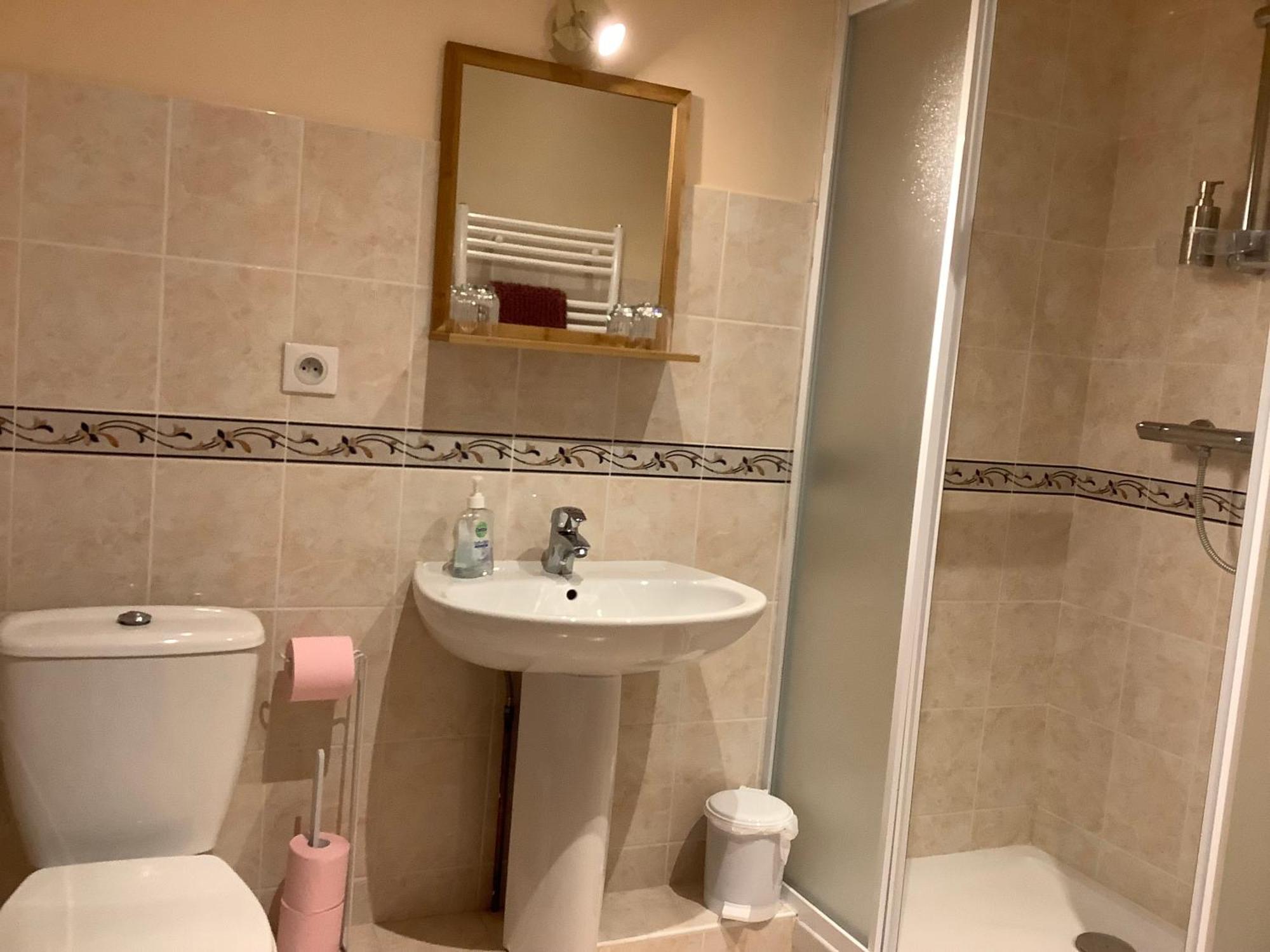 Autour Des Vignes Bed and Breakfast Herry Εξωτερικό φωτογραφία
