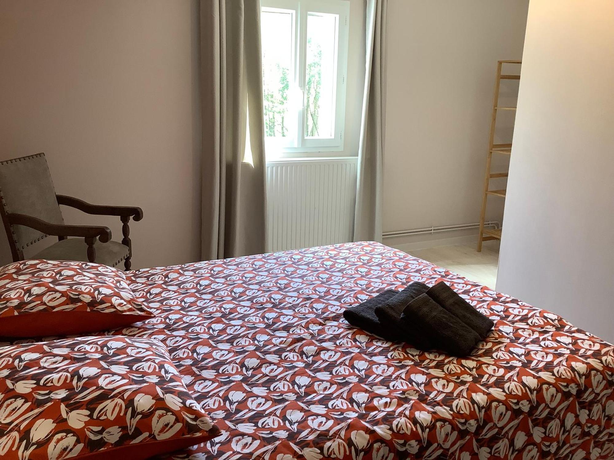 Autour Des Vignes Bed and Breakfast Herry Εξωτερικό φωτογραφία